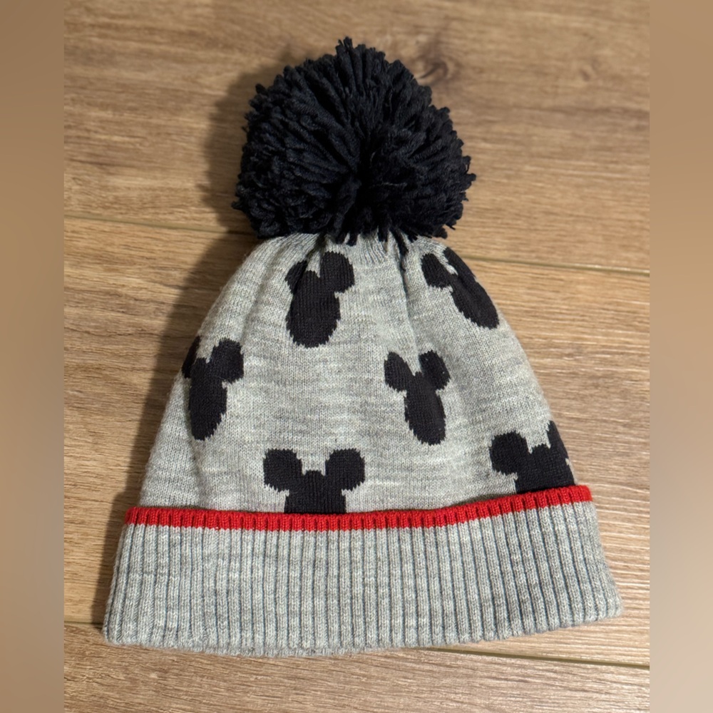 Disney X Gap Gray and Black Toddler Pom-Pom Beanie